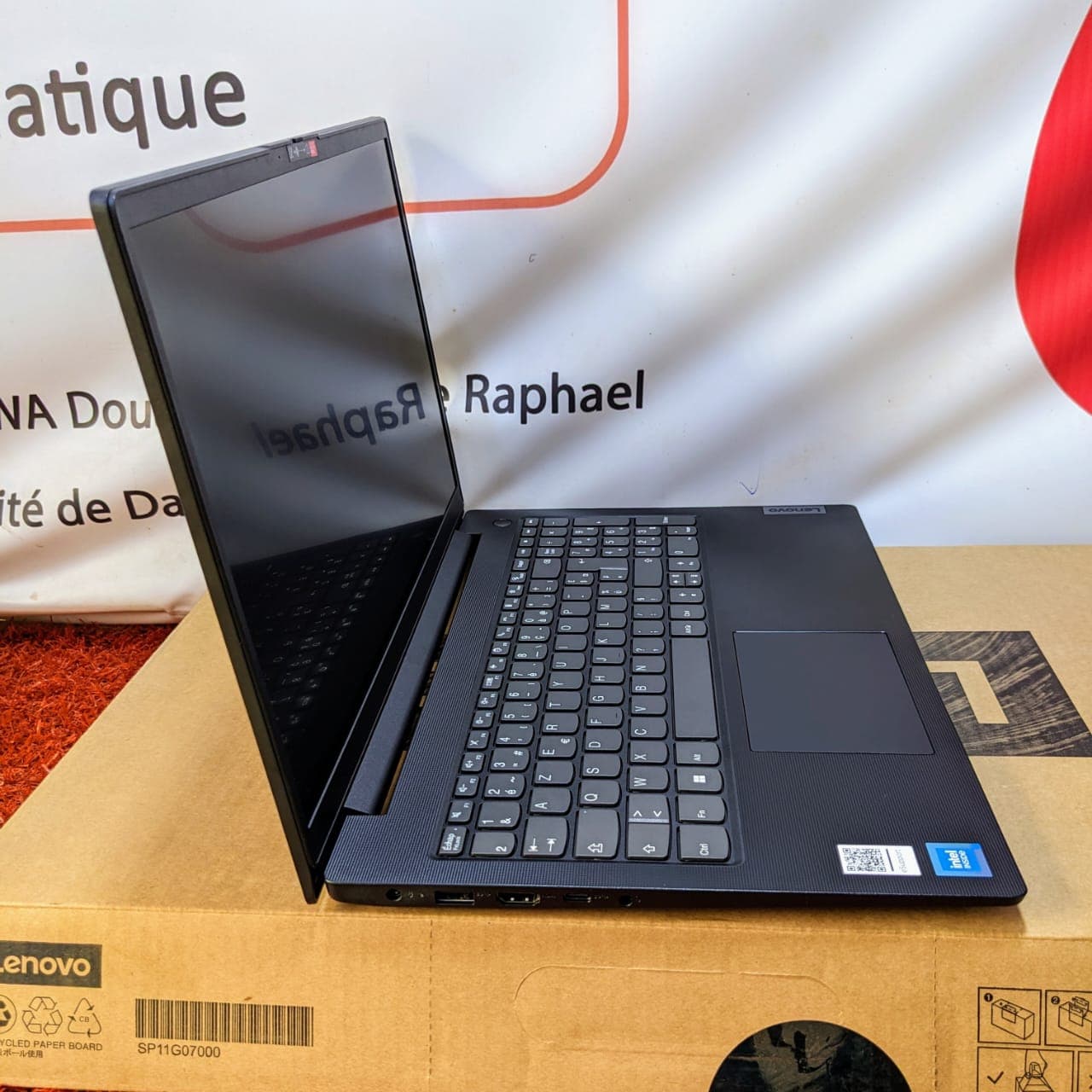 LENOVO