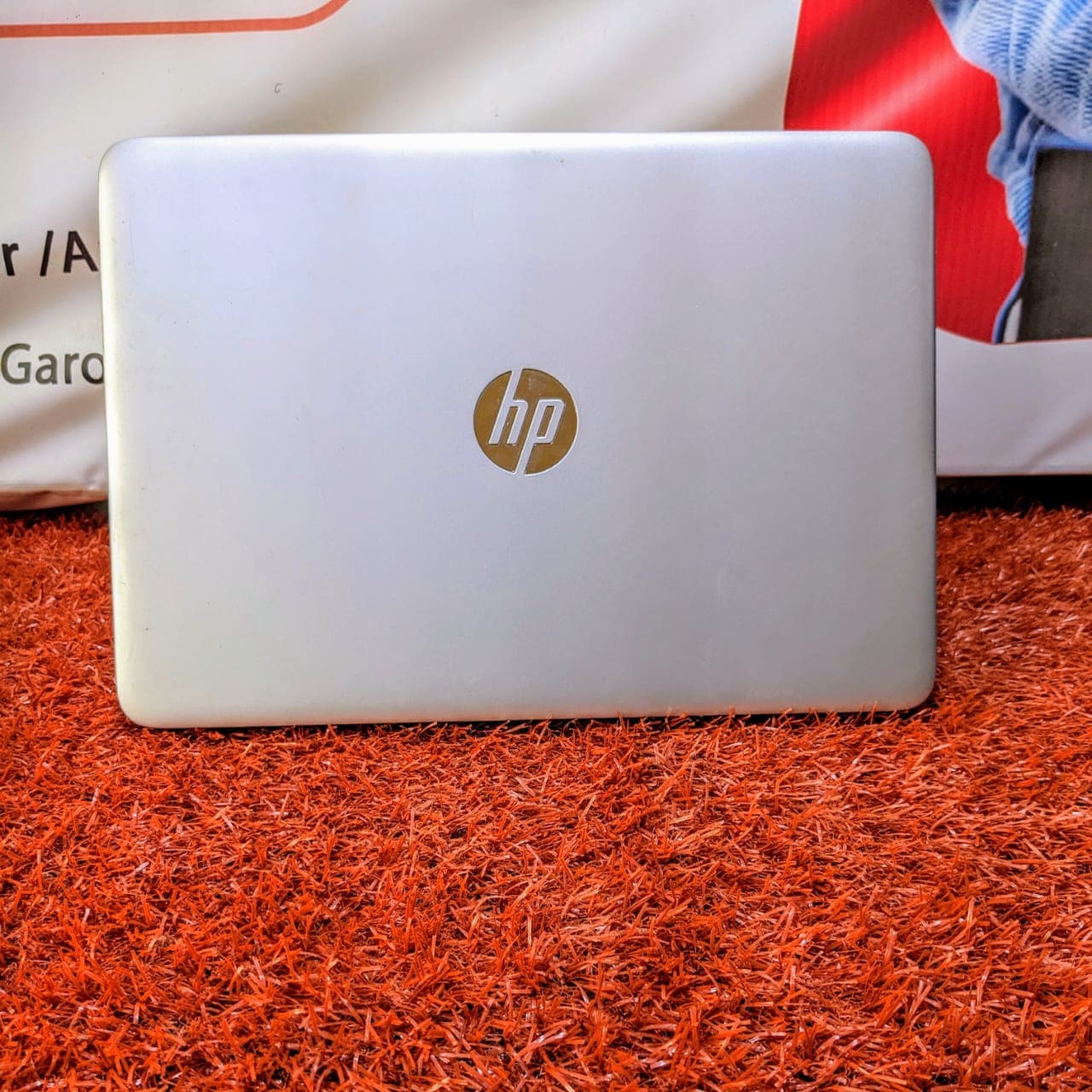 HP