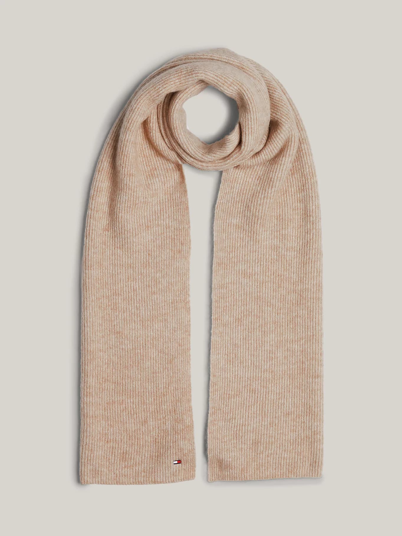 Écharpe Essential duveteuse à drapeau