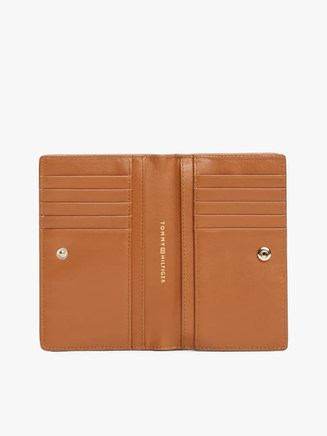 Portefeuille en cuir à logo en métal