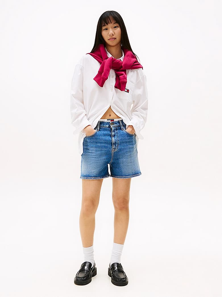 Short mom coupe standard en denim