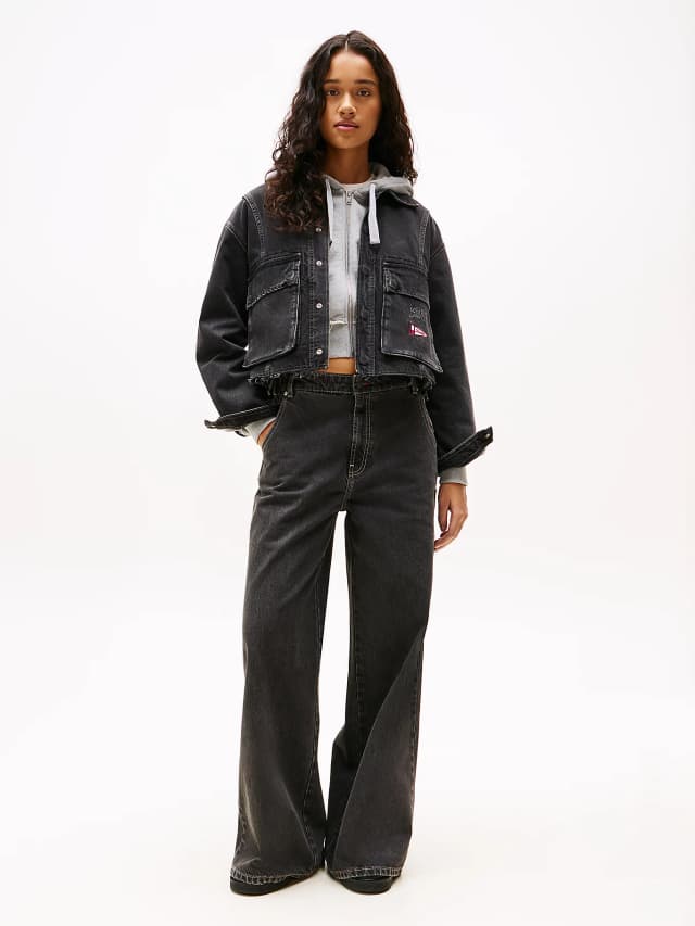 Veste courte en denim à ourlet effiloché