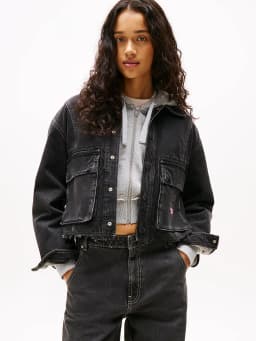 Veste courte en denim à ourlet effiloché