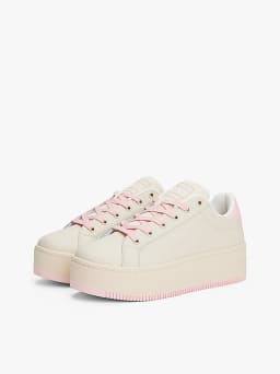 Baskets en cuir compensées