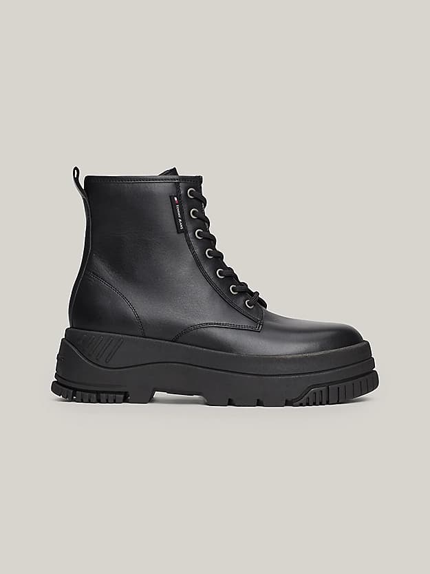 Bottines en cuir à semelle crantée et lacets