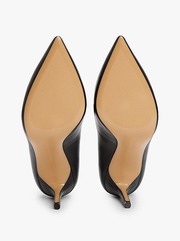 Chaussures à talon en cuir à bout pointu