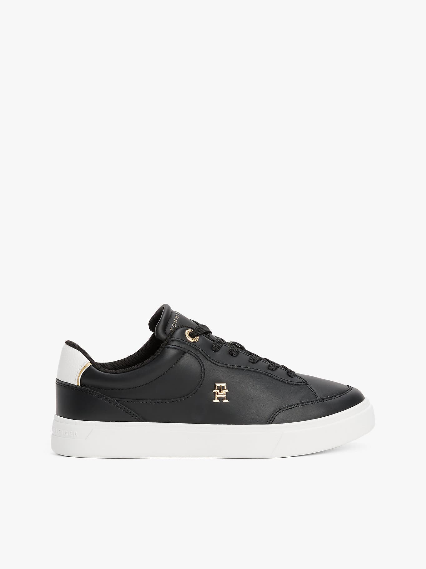 Baskets en cuir à monogramme TH