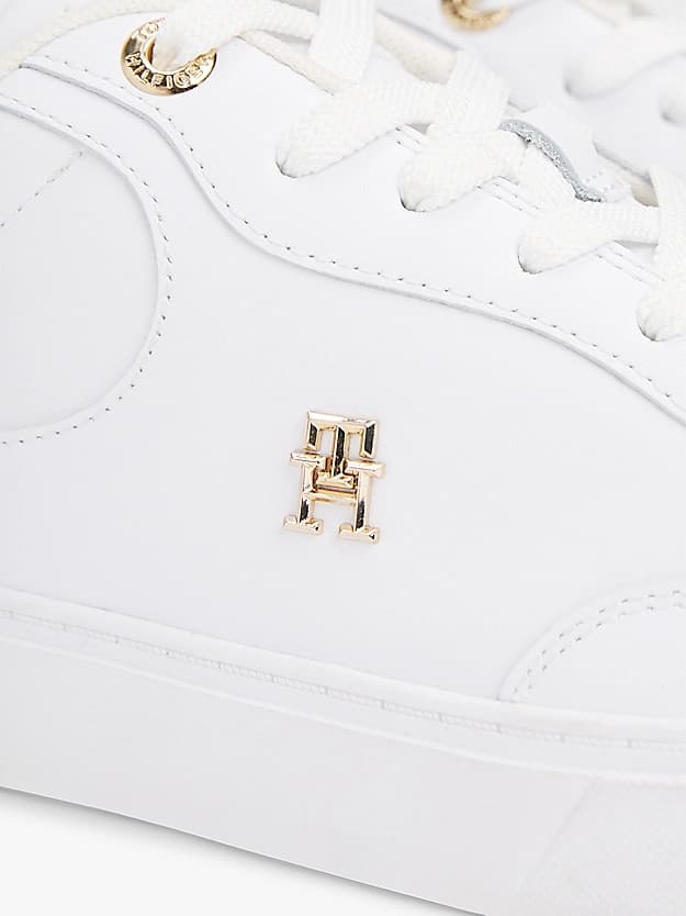 Baskets en cuir à monogramme TH