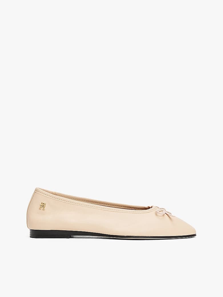 Ballerines en cuir à monogramme TH