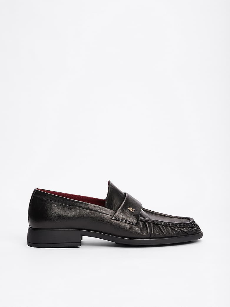 Mocassins en cuir plissé à monogramme TH