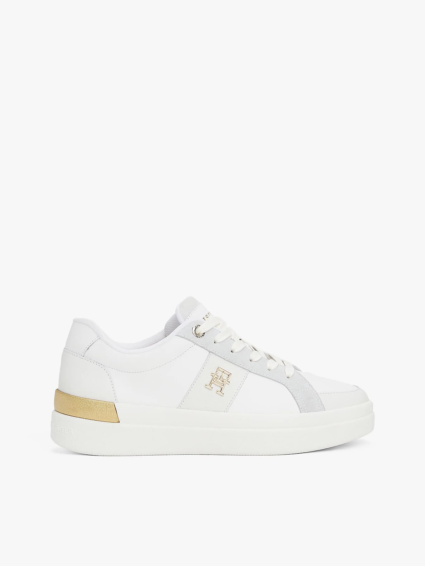 Baskets en cuir