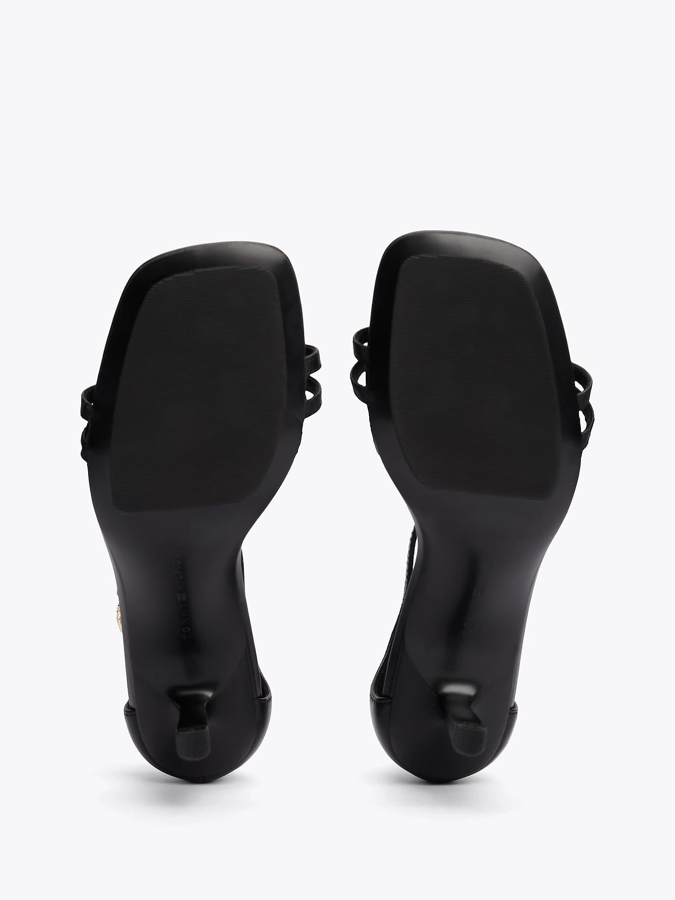 Chaussures en cuir à petit talon