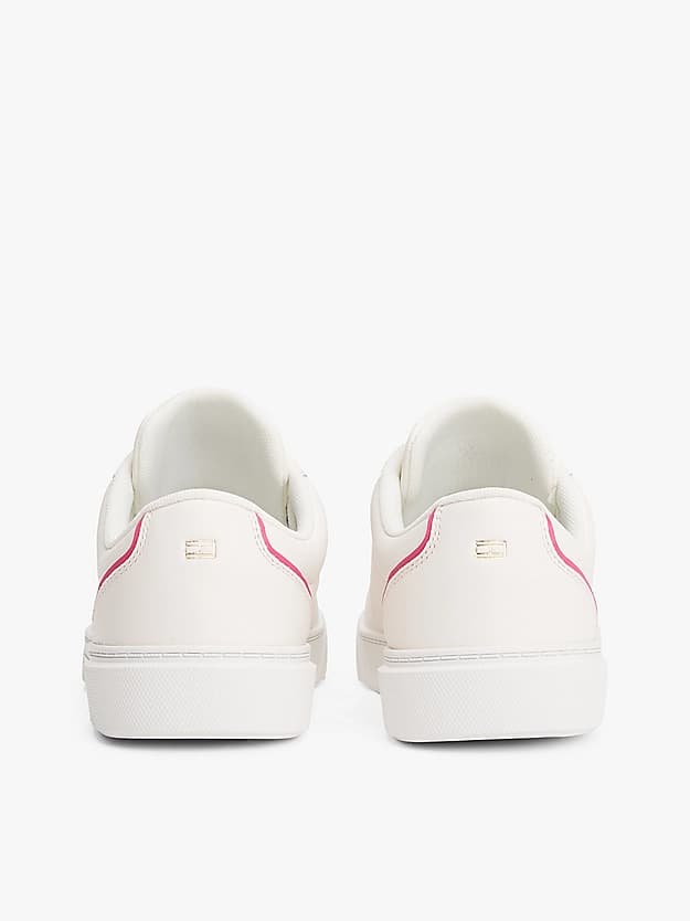 Baskets en cuir