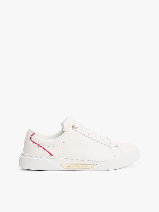 Baskets en cuir