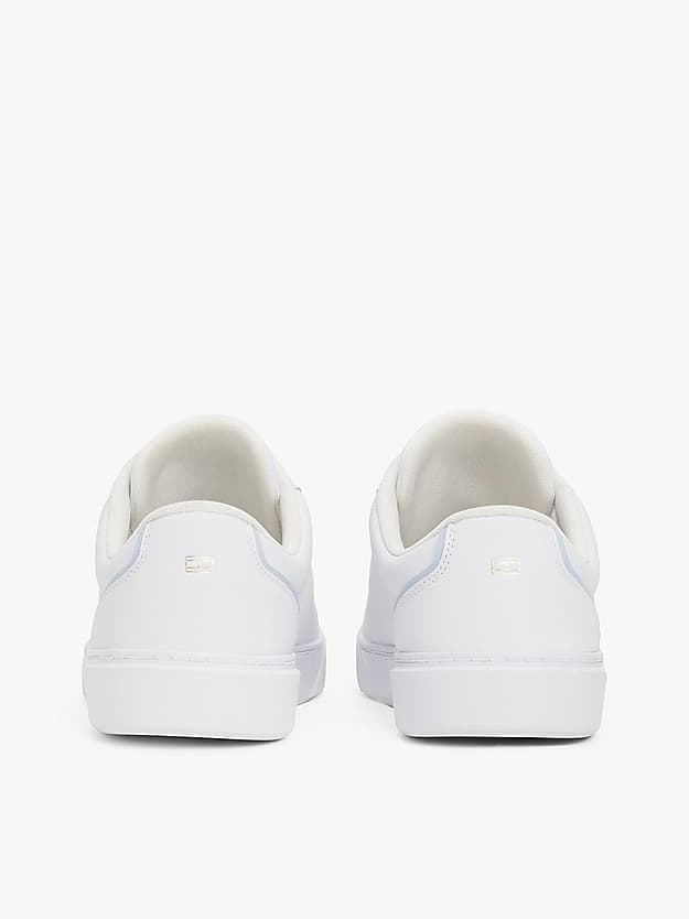 Baskets en cuir
