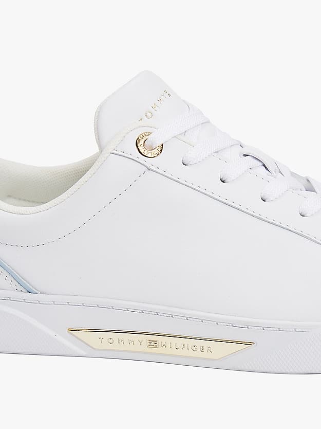 Baskets en cuir