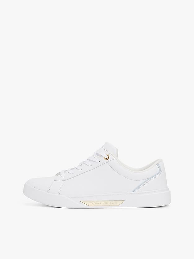 Baskets en cuir