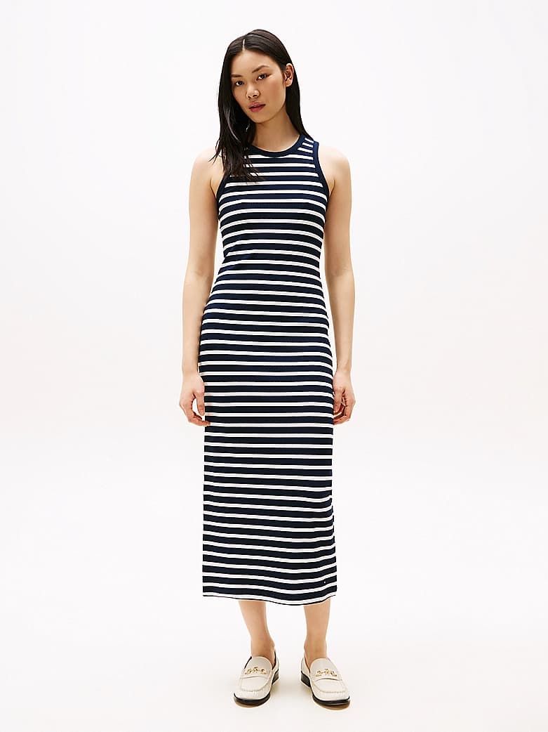 Robe longue moulante sans manches