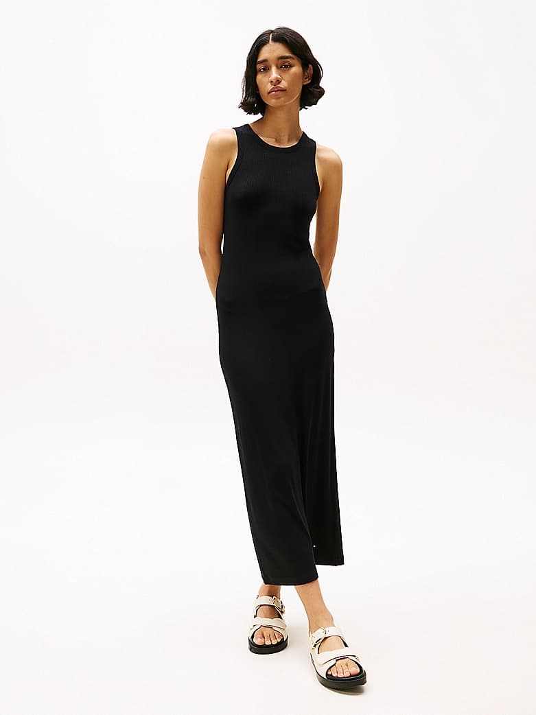 Robe longue moulante sans manches