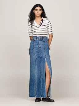 Jupe midi en denim plissée à blason
