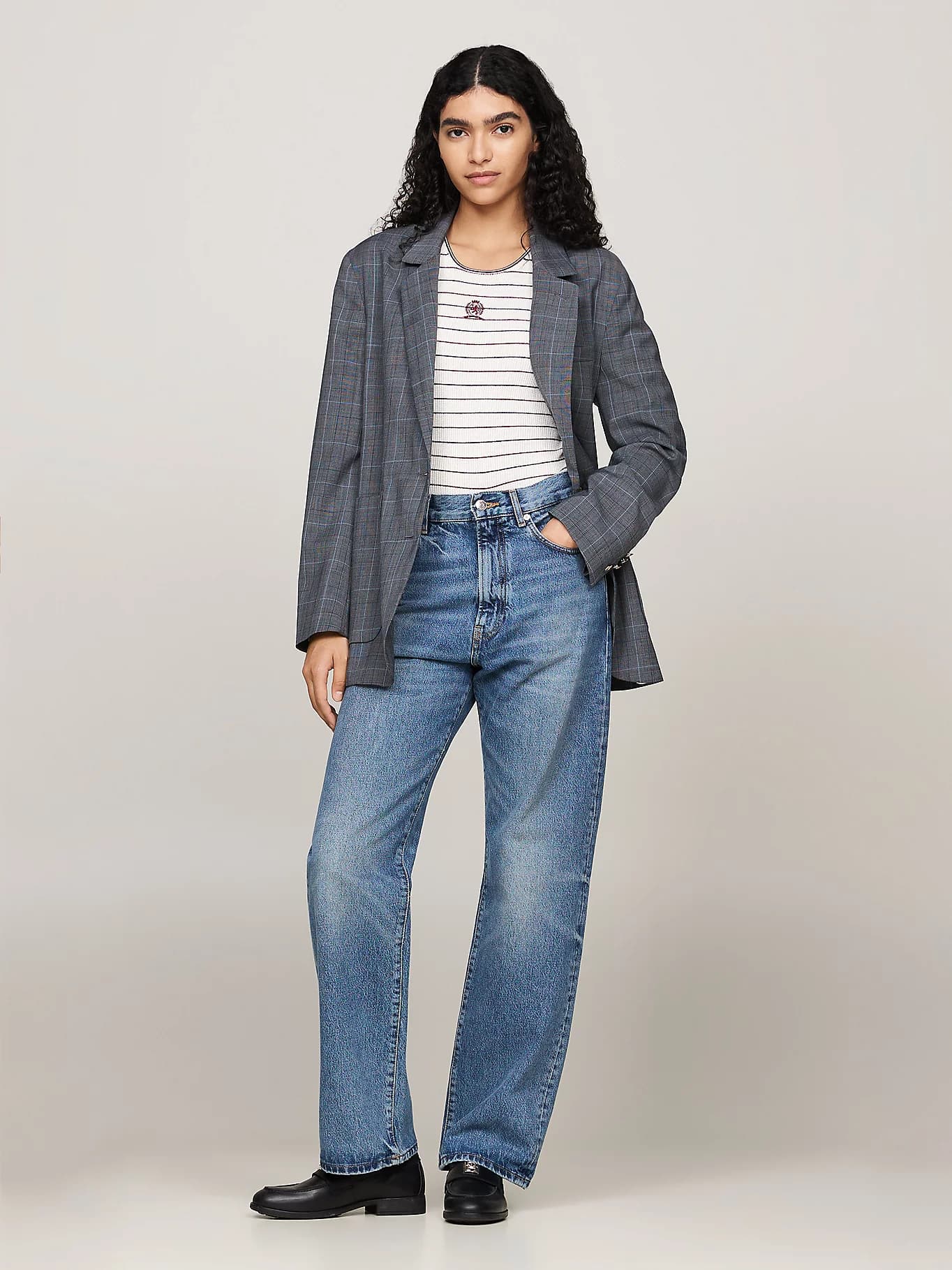 Blazer droit à carreaux et blason