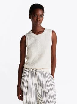 Pull sans manches ajusté en laine majoritaire