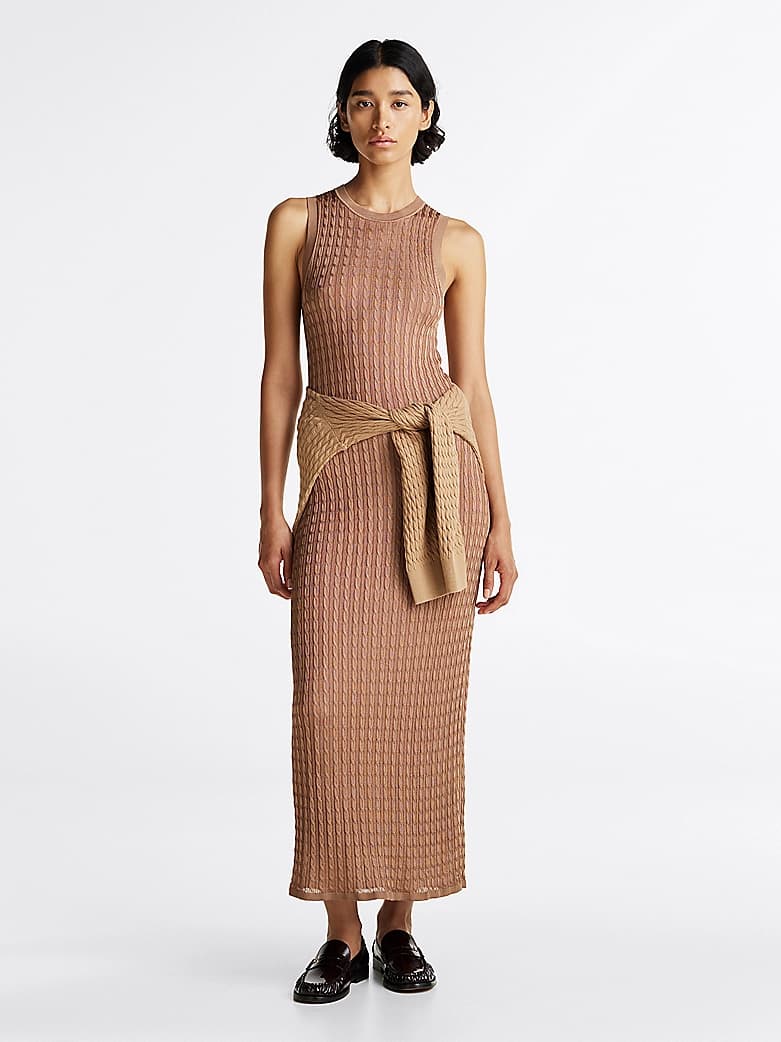 Robe ajustée longue en maille torsadée