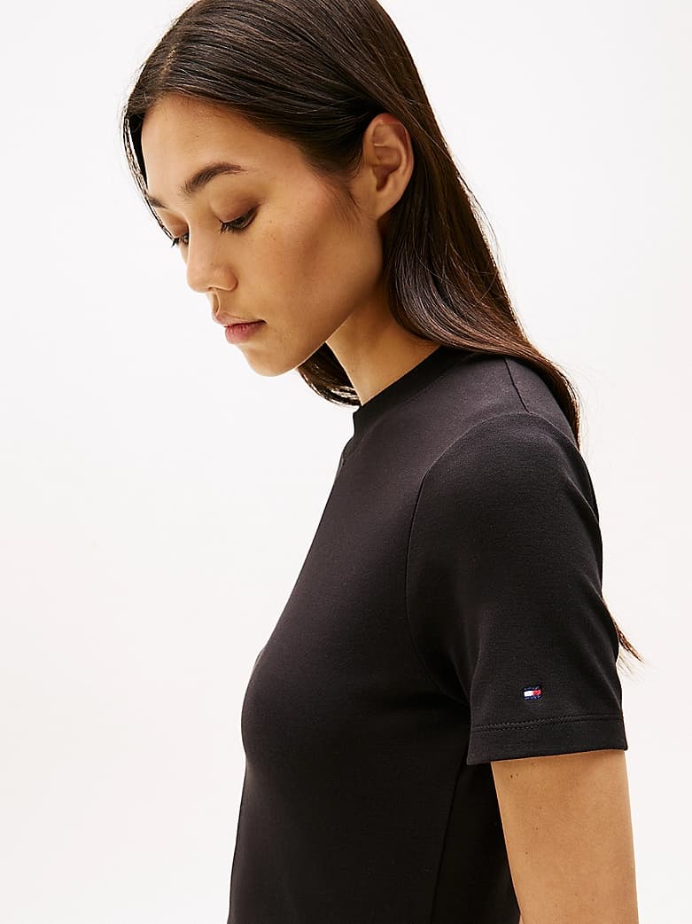 Robe longueur midi moulante et évasée