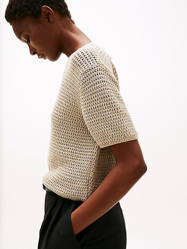 Pull en crochet pointelle